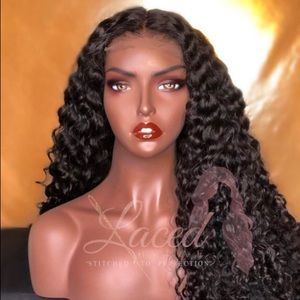 20in Curly Closure Wig / 130% Density